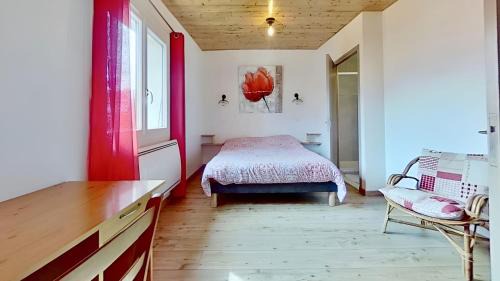 Embrun Apartment | Casa-Isabelle pres du lac