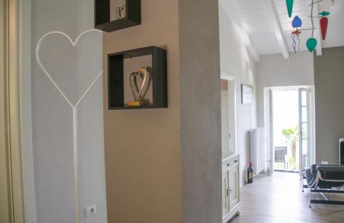 San Bartolomeo Apartment | Casa Isola Superiore - WelcHome