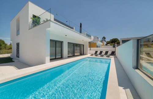 Coto Villa | Casa Jasmim - By SCH