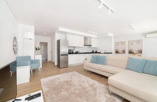 Coto Villa | Casa Jasmim - By SCH