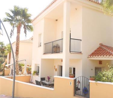 Velilla-Taramay House | Casa Jazmín Fuentes de Almuñecar