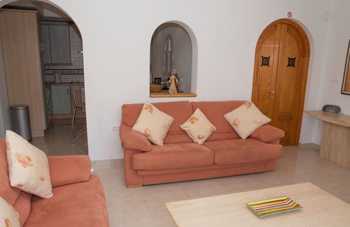 Ventanicas-El Cantal House | Casa Jeonny 3 Bedrooms, 2 bathrooms, private pool, close to the beach
