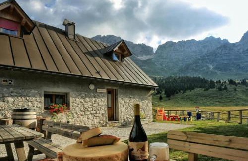 Stretti Apartment | Casa JOY