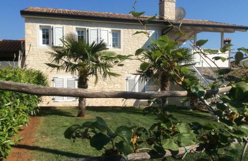 Kastelir Villa | Casa Julia