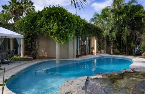 La Cruz de Huanacaxtle House | Casa La Kasbah