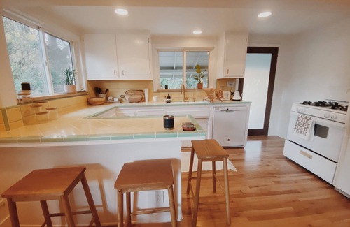 Meiners Oaks House | Casa la Luna - a peaceful and modern rustic cottage in Ojai