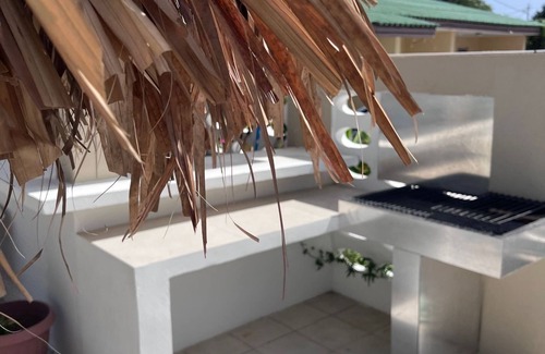Willemstad Apartment | Casa Linda - centrally located with a beautiful pool