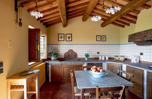 Margine Coperta-Traversagna Villa | Casa Loretta Luxury Villa With Swimming Pool and Whirlpool