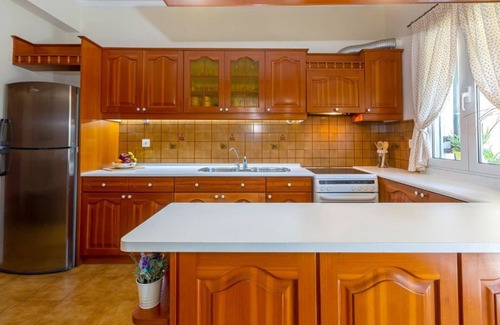 Corfu Town Apartment | Casa Loula - spacious and stylish apartment with an elevator, located near Corfu city