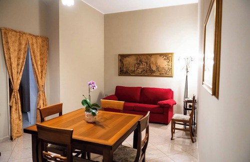 Trinitapoli House | Casa Luca – Strategic location with free garage