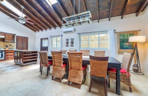 Cunucu Abao Villa | Casa Luna Entire Home