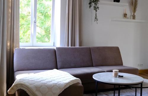 Guenzburg Apartment | CASA LUXE - 110qm - Stadtmitte - Familienfreundlich - Parkplatz - 5km zum Legoland