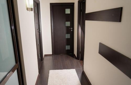 Drumul Taberei Apartment | Casa M&R