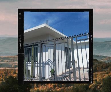 Ayala House | Casa Mada-hi