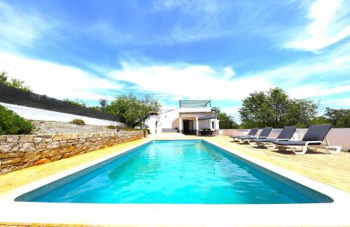 Malhao Villa | Casa Margarida-rustic Cottage With Swimming Pool