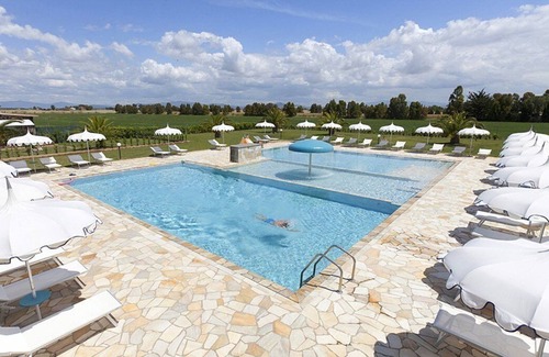 Grosseto House | Casa Marieva A: A characteristic cottage surrounded by the greenery.