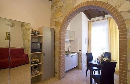 Grosseto House | Casa Marieva C: A graceful apartment surrounded by the greenery.