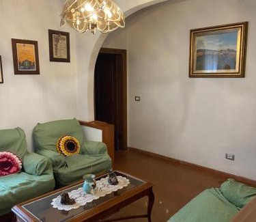 Fosdinovo Apartment | Casa Marina