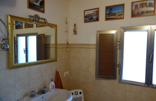 Costa Saracena-Castelluccio Cottage | Casa Marlela, by the sea and surrounded by the greenery of the Mediterranean garden