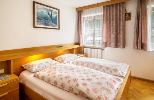 Selva di Val Gardena Apartment | Casa Matie