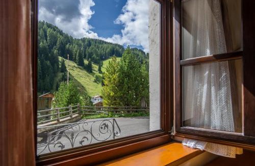 Selva di Val Gardena Apartment | Casa Matie