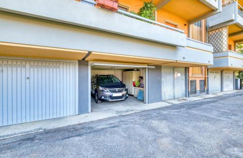 Bordighera Apartment | Casa Mediterraneo on the beach - Sea View, Garage, Wi-Fi, Air Conditioning