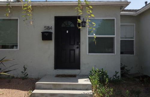 Mid City Hotel | Casa Mid City - Centrally Located 1BR Getaway with Private Yard