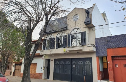 La Plata House | Casa moderna con terraza La Plata