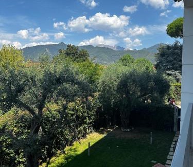 Querceta Apartment | Casa Norma Oasi di pace a un passo dal mare