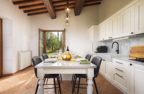 Castelmuzio Villa | Casa Ora d’Oro - PANORAMIC VIEWS/POOL/PRIVATE GARDEN