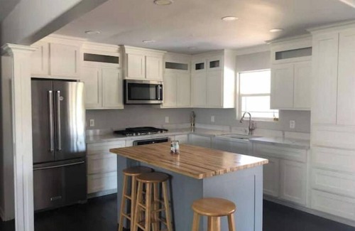 Weslaco House | Casa Padre, Perfect for long term stays.