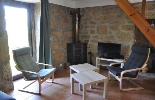 Oliveira do Hospital House | Casa-Palmeira-Quinta-da-Encavalada-relaxing-holiday-house-with-beautiful-view-and-swimmingpool