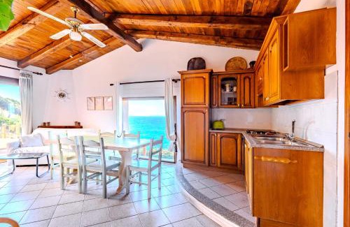 Costa Paradiso House | Casa Paradiso Guest House