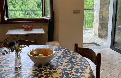 Tornolo Apartment | Casa Pastano, stunning farmhouse in Italian hills