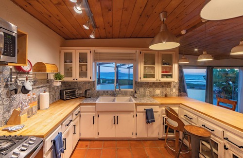 Ensenada House | CASA PATRON - Cozy fun on the beach