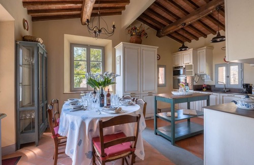 Gaiole in Chianti Villa | Casa Perano, Gaiole in Chianti, Siena and Chianti