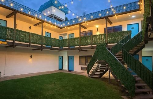 Southwest Anaheim Hotel | Casa Playa Inn - Stanton, Anaheim
