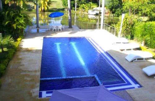 Girardot House | Casa Privada en Condominio Campestre el Peñon