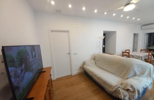 La Trinidad-San Juan y Todos los Santos Apartment | Casa Puerta de Almodovar 2