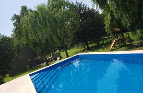 Gowland House | Casa quinta - Los Cerezos - Mercedes Buenos Aires