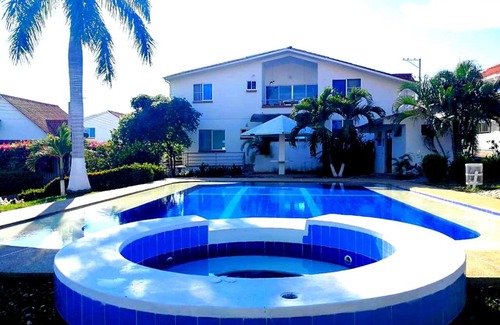 Girardot House | Casa Quinta Vacacional con Piscina Privada Girardot