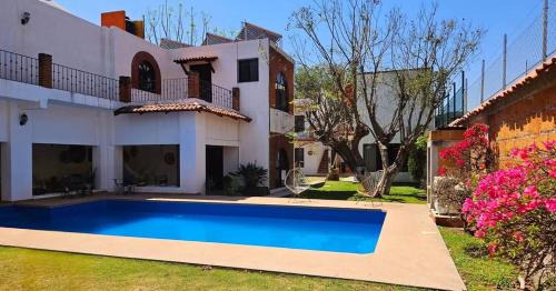 Atlatlahucan House | Casa Ranas