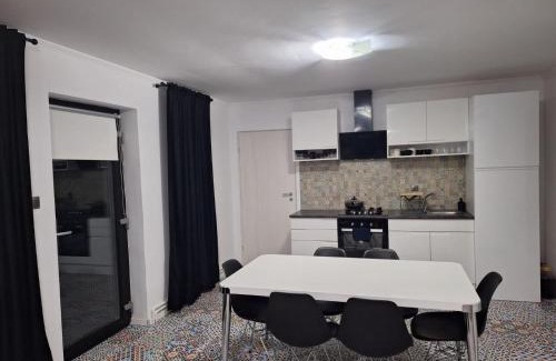 Toplita House | Casa Ranio