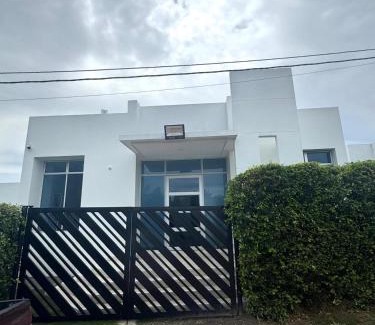 Flandes House | Casa RE