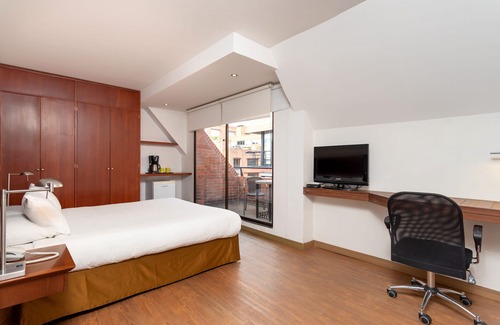 Chico Reservado Hotel | Casa Real 93