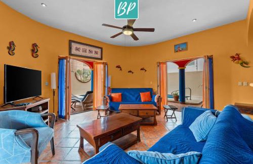 Bucerias House | Casa Rodeo - Golden Zone Villa with Large Pool & Rooftop Ocean Views