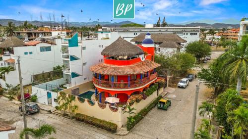 Bucerias House | Casa Rodeo - Golden Zone Villa with Large Pool & Rooftop Ocean Views