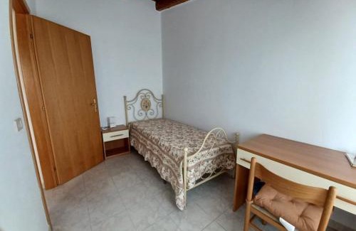 Rosolini House | CASA RUBINO, anche a Docenti