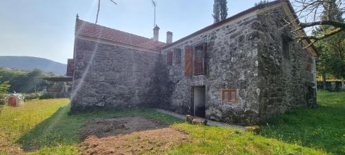 Ponteareas House | CASA RURAL DE 300 AÑOS CON SILENCIO y TRANQUILIDAD