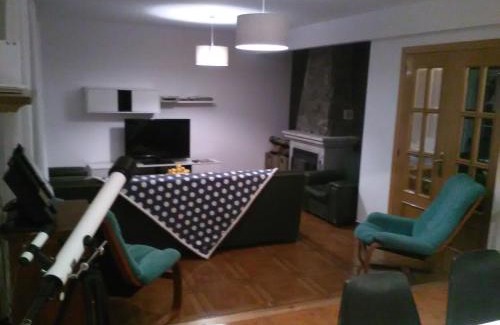 Navarredonda de Gredos Apartment | Casa Rural La Esmeralda